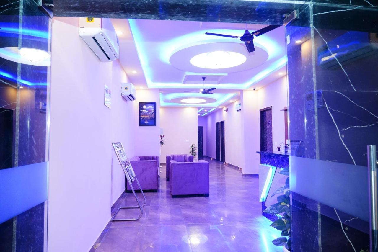 Expomart Inn Greater Noida Dış mekan fotoğraf