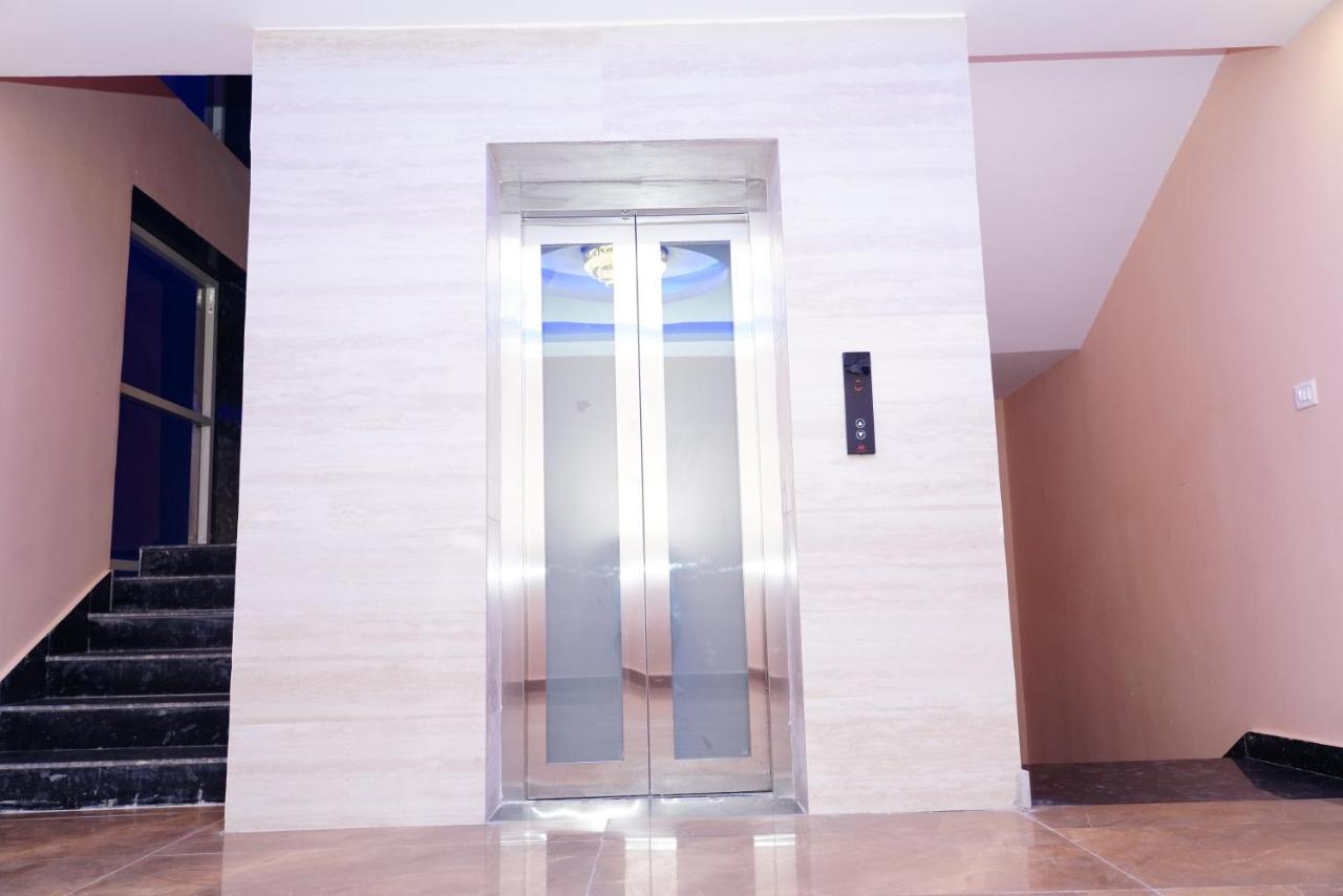 Expomart Inn Greater Noida Dış mekan fotoğraf
