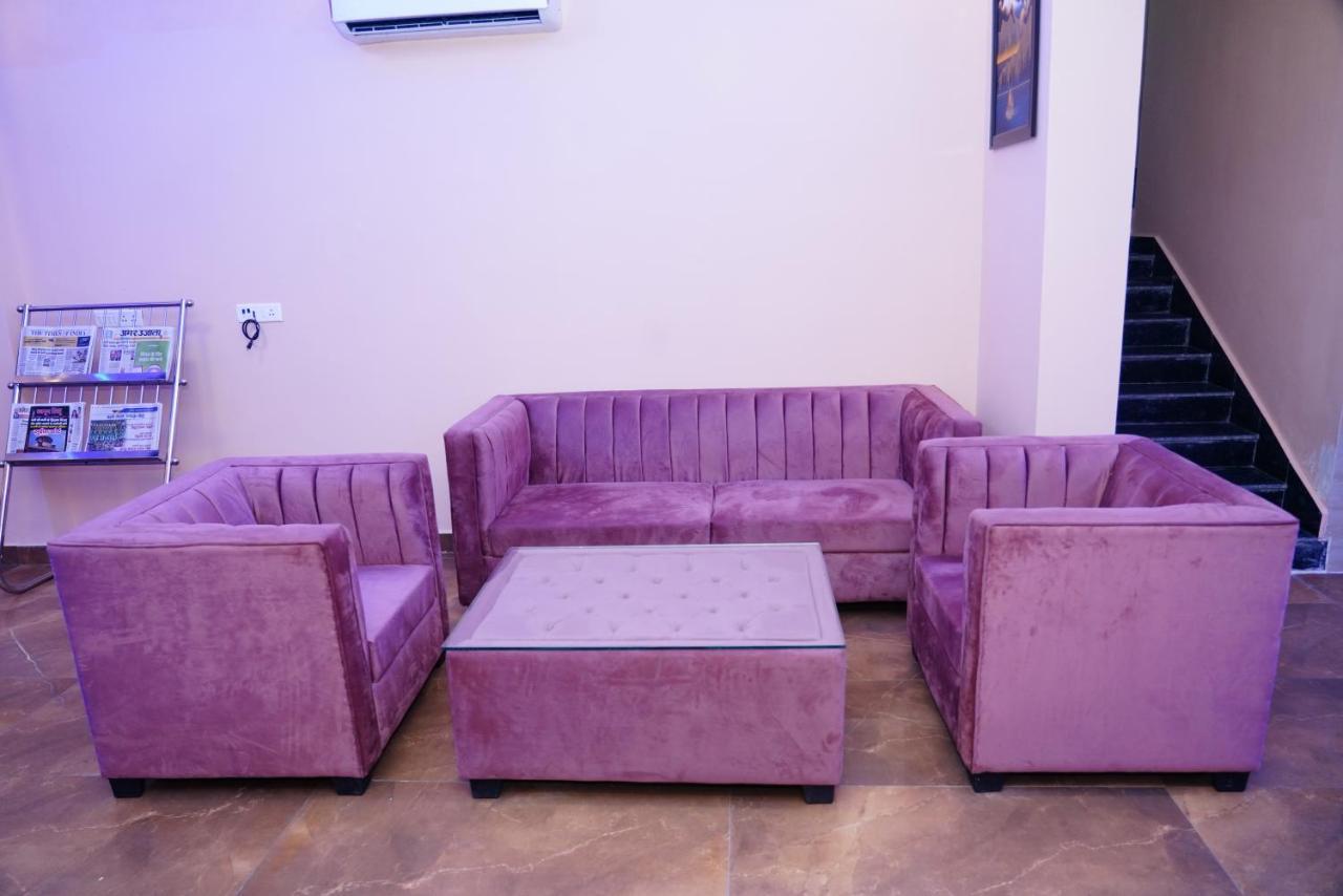 Expomart Inn Greater Noida Dış mekan fotoğraf