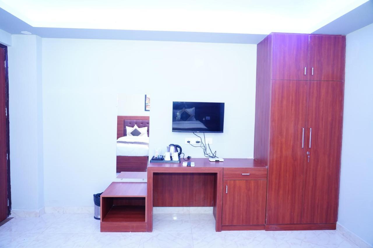 Expomart Inn Greater Noida Dış mekan fotoğraf