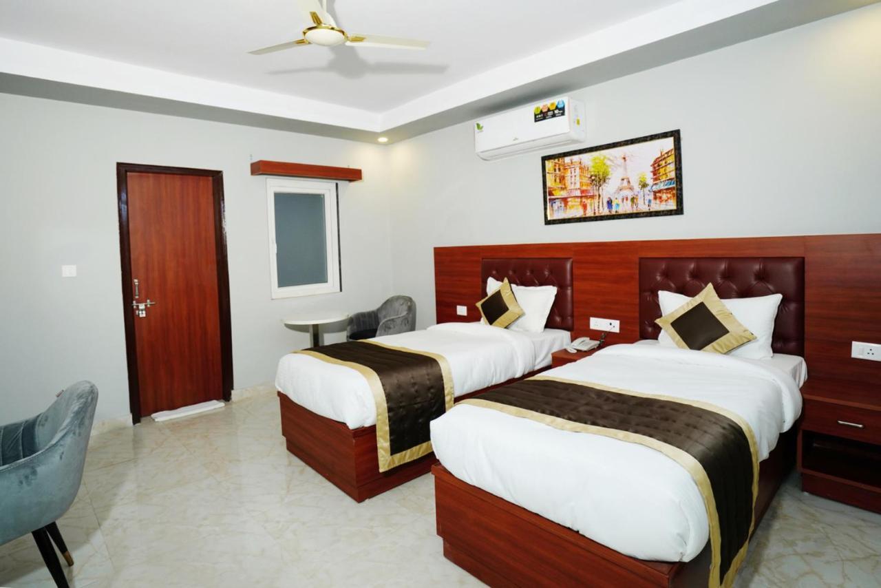 Expomart Inn Greater Noida Dış mekan fotoğraf